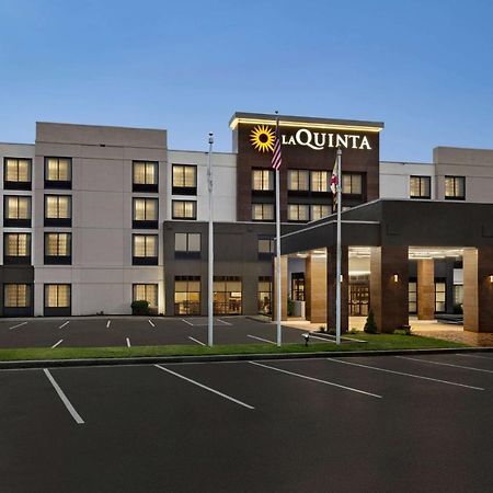 Отель La Quinta By Wyndham Newark - Элктон Экстерьер фото